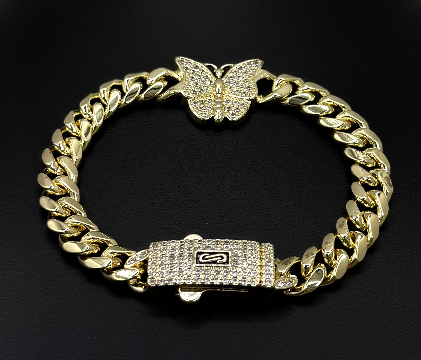 Butterfly Bracelet Cuban Mona